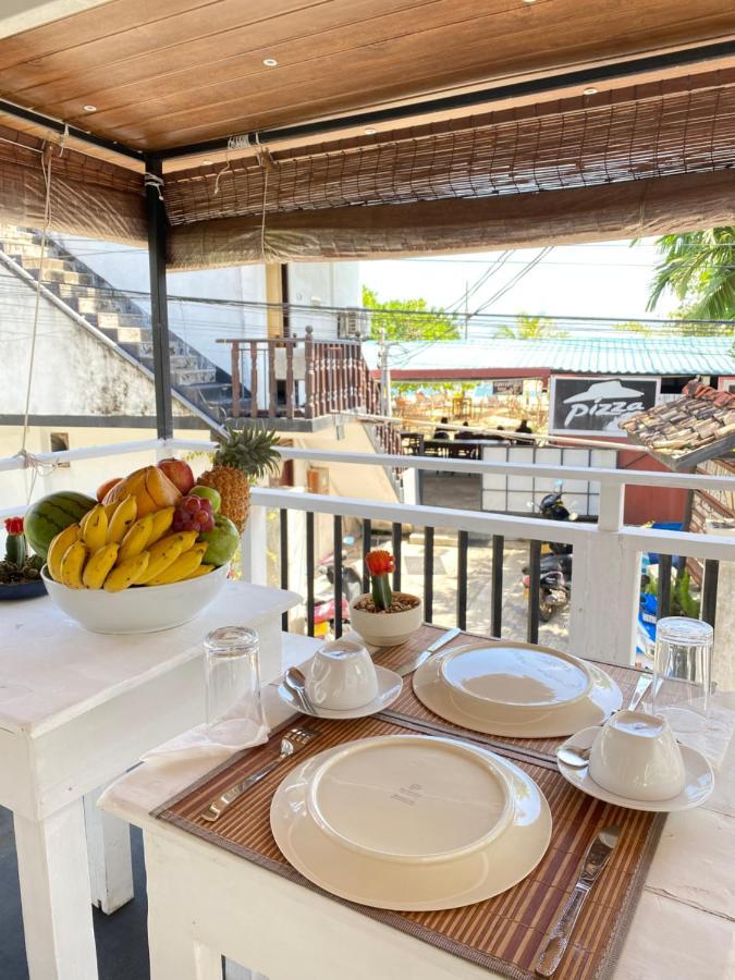 Beach Walk Hotel Unawatuna Dış mekan fotoğraf