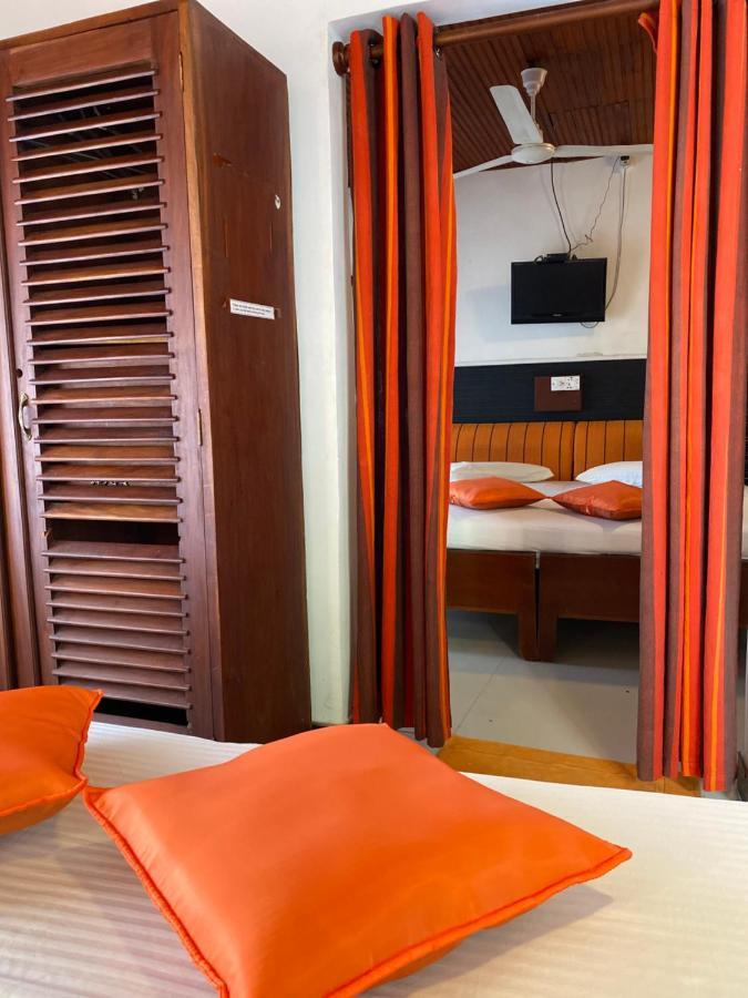 Beach Walk Hotel Unawatuna Dış mekan fotoğraf